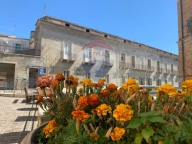 Visualizza le foto dell'immobile