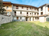 Visualizza le foto dell'immobile