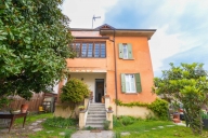 Visualizza le foto dell'immobile