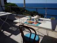 Vai alla scheda immobile Vai alla scheda immobile