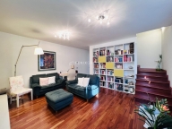 Visualizza le foto dell'immobile