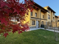 Visualizza le foto dell'immobile