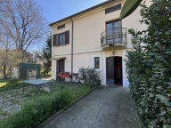 Visualizza le foto dell'immobile