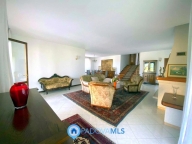 Visualizza le foto dell'immobile Visualizza le foto dell'immobile