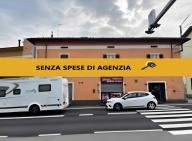 Visualizza le foto dell'immobile