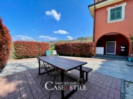 Visualizza le foto dell'immobile