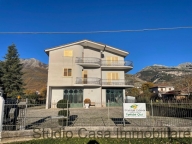 Visualizza le foto dell'immobile