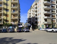 Visualizza le foto dell'immobile