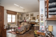 Visualizza le foto dell'immobile