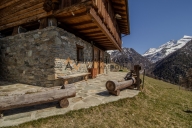 Visualizza le foto dell'immobile