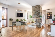 Visualizza le foto dell'immobile