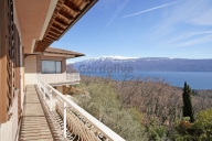 Visualizza le foto dell'immobile