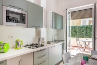 Visualizza le foto dell'immobile