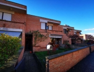 Visualizza le foto dell'immobile