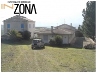 Visualizza le foto dell'immobile