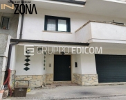 Visualizza le foto dell'immobile