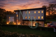 Visualizza le foto dell'immobile