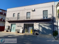 Visualizza le foto dell'immobile