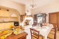 Visualizza le foto dell'immobile