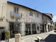 Visualizza le foto dell'immobile