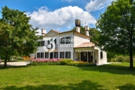 Visualizza le foto dell'immobile