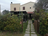 casa indipendente in vendita a Piombino