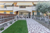 Visualizza le foto dell'immobile Visualizza le foto dell'immobile