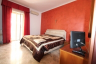 Vai alla scheda immobile Vai alla scheda immobile