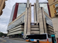 Visualizza le foto dell'immobile