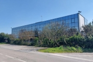 Visualizza le foto dell'immobile