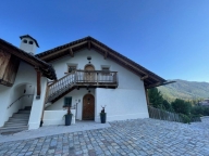 Visualizza le foto dell'immobile