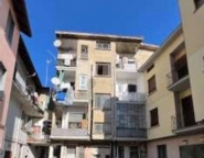 Visualizza le foto dell'immobile