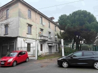 Visualizza le foto dell'immobile