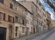 Vai alla scheda immobile Vai alla scheda immobile