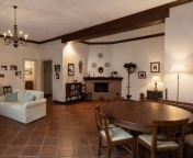 Visualizza le foto dell'immobile