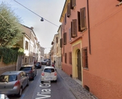 Visualizza le foto dell'immobile