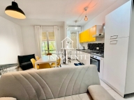 Visualizza le foto dell'immobile