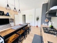 Visualizza le foto dell'immobile