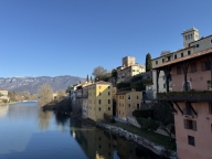 Visualizza le foto dell'immobile