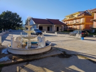 Visualizza le foto dell'immobile