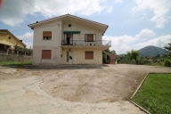 Visualizza le foto dell'immobile