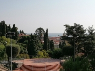 Visualizza le foto dell'immobile