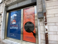 Visualizza le foto dell'immobile